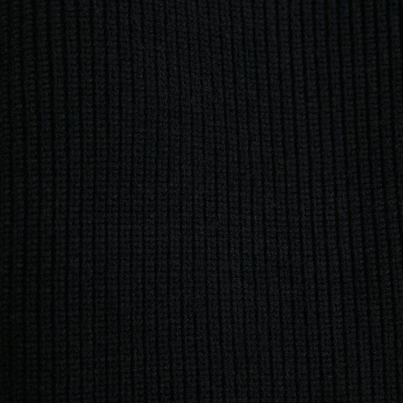 Zara mock neck sweater black S, but fits like an XS. - Picture 6 of 9